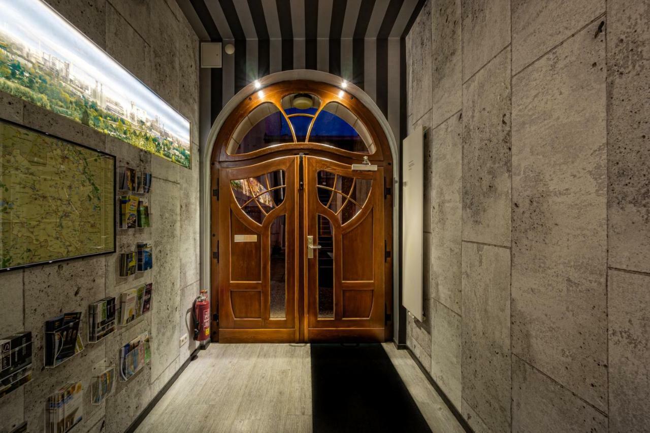Sl'Otel - Das Stadthotel - Voll Klimatisiert Bernburg Extérieur photo